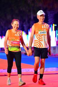 BIB: 
                            <button type="button" onclick="openModal(24392970)" class="btn btn-primary btn-sm float-right btn-popup" data-toggle="modal" data-target=".modal-high-quality">
                        <i class="fas fa-shopping-cart"></i> Add to Cart
                    </button>
                                            <button type="button" onclick="isThisMe(24392970, true)" class="btn btn-success btn-sm float-right btn-popup btn-isme hidden" data-toggle="tooltip" data-placement="bottom" title="นี่คือรูปของคุณใช่ไหม คลิกที่นี่เพื่อเอาเข้าอัลบั้ม">
                        <i class="fas fa-plus"></i> Add to album
                    </button>
                    <button type="button" onclick="isThisMe(24392970, false)" class="btn btn-warning btn-sm float-right btn-popup btn-isnotme hidden">
                        <i class="fas fa-ban"></i> Remove from album
                    </button>